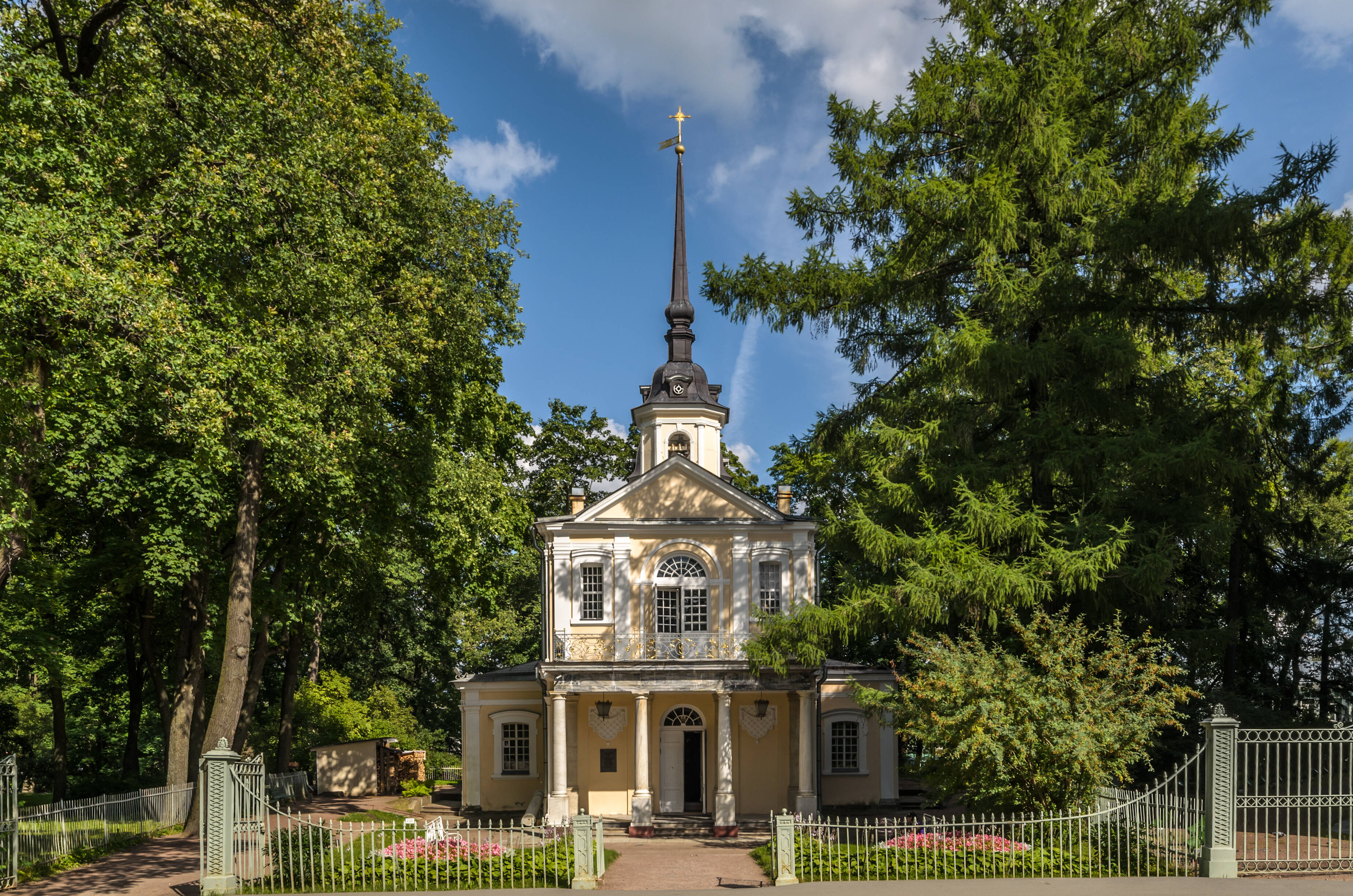 Знаменская церковь в Царском Селе (фото: «© Алексей Фёдоров, Wikimedia Commons» CC BY-SA 4.0)